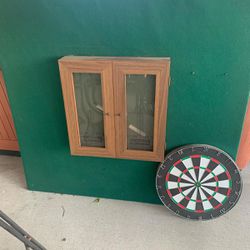 Dart Board With Wall Mount