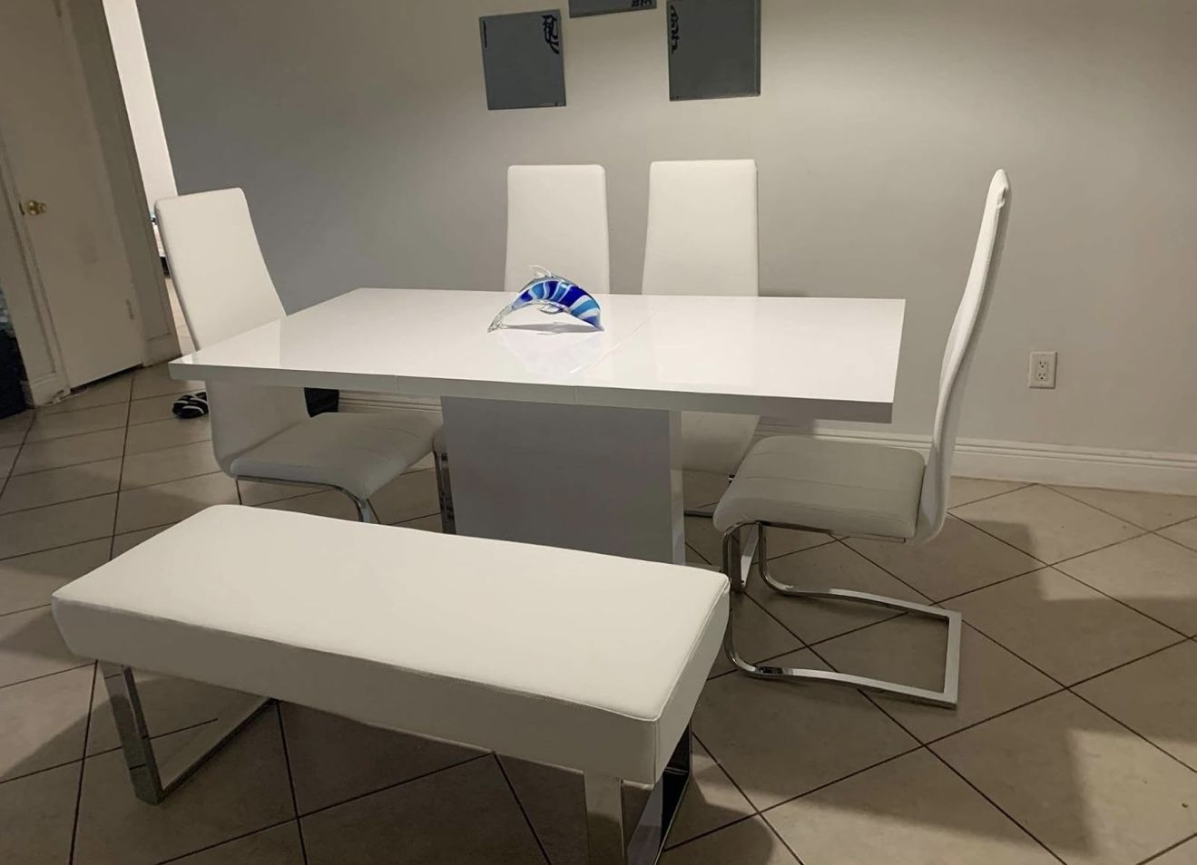 Dining Set W/ BENCH 😎😎😎😎🤓😎
