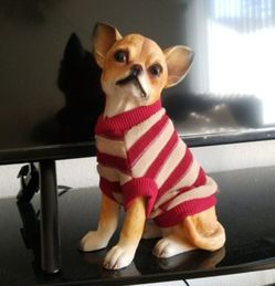 Chihuahua Statue 9 Inch High