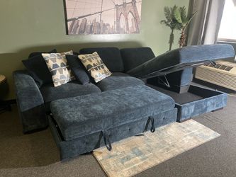 NEW ARRIVAL ‼️ Bob's Discount Furniture Blue Sectional Sleeper Sofa with Storage Ottoman