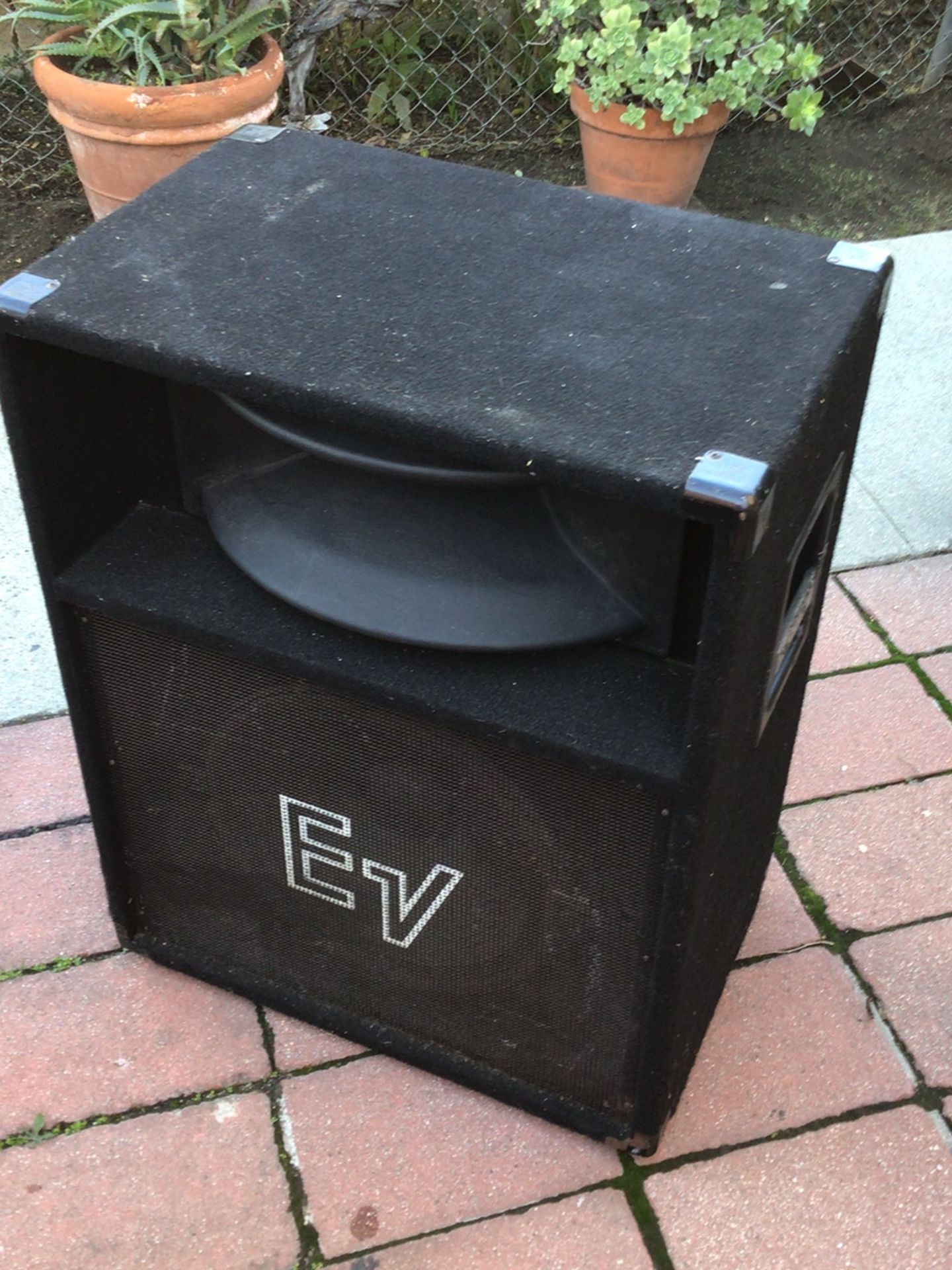 EV Loudspeaker in good condition