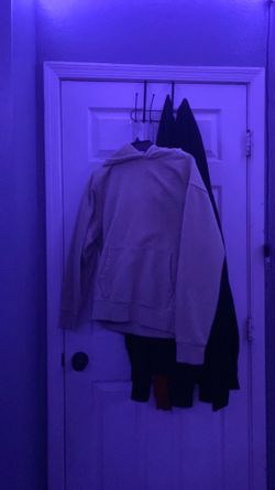 Old navy tan size m