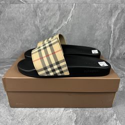 Burberry Check Slides