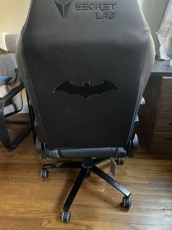 Secretlab Omega 2020 Batman/Dark Knight  PU Leather Gaming Chair for  Sale in West Hollywood, CA - OfferUp