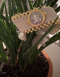 Handmade Saint Bennett bracelet