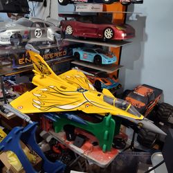 80 mm EDF jet brand new already assembled plug and Play. FMS Rafael EDF jet