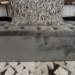 Storage bench