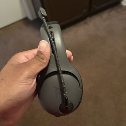 PS4/PS5 and PC Wireless Headset