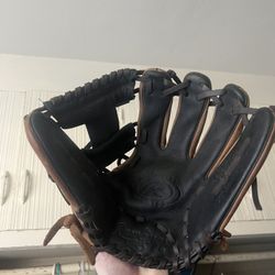 RAWLINGS - D112PTB "Premium Series" - Genuine Leather - 11.25" - Black & Brown. Baseball Softball Glove