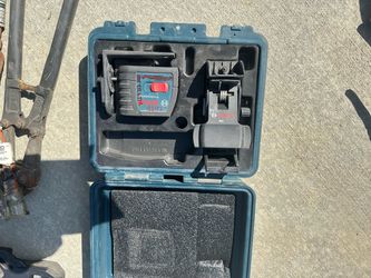 Bosch GLL 2-15 Cross-Line Laser Level with Case