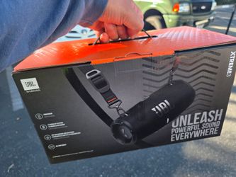 JBL Xtreme 3 Portable Bluetooth Speaker