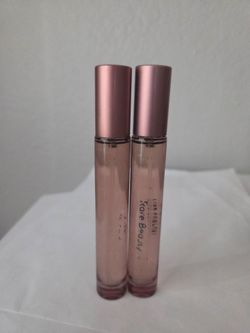 2x Rare Beauty