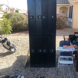 Industrial Lockers (8 Lockers)