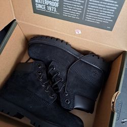 Toddler's Sz 11 Black Waterproof Timberland Boots