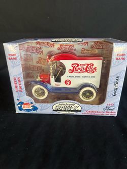 Pepsi Limited Edition Replica 1912 Ford Coin Bank