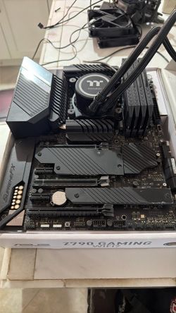 Dominator Ram 64gb i7 and motherboard