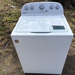 Whirlpool washer and electric dryer set