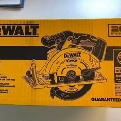 DEWALT 20V MAX Circular Saw DCS565B (TOOL ONLY)