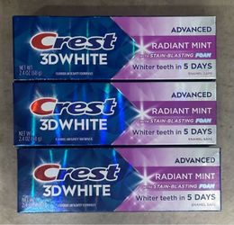 Crest 3D White Advanced Radiant Mint Toothpaste 3-Pack