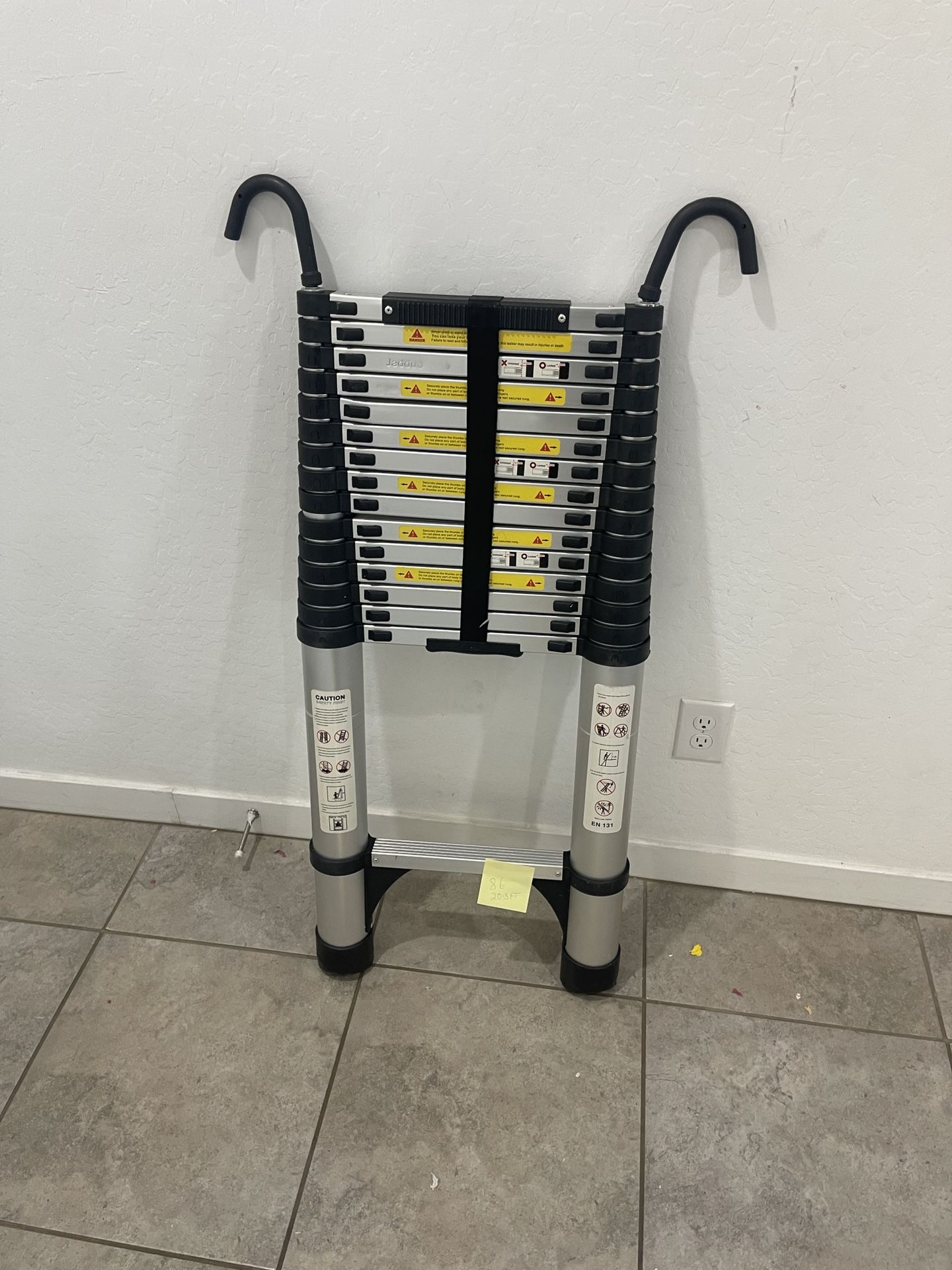 Heavy duty telescopic ladder - 20.4 feet - L86