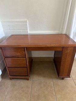 American country House Vintage desk