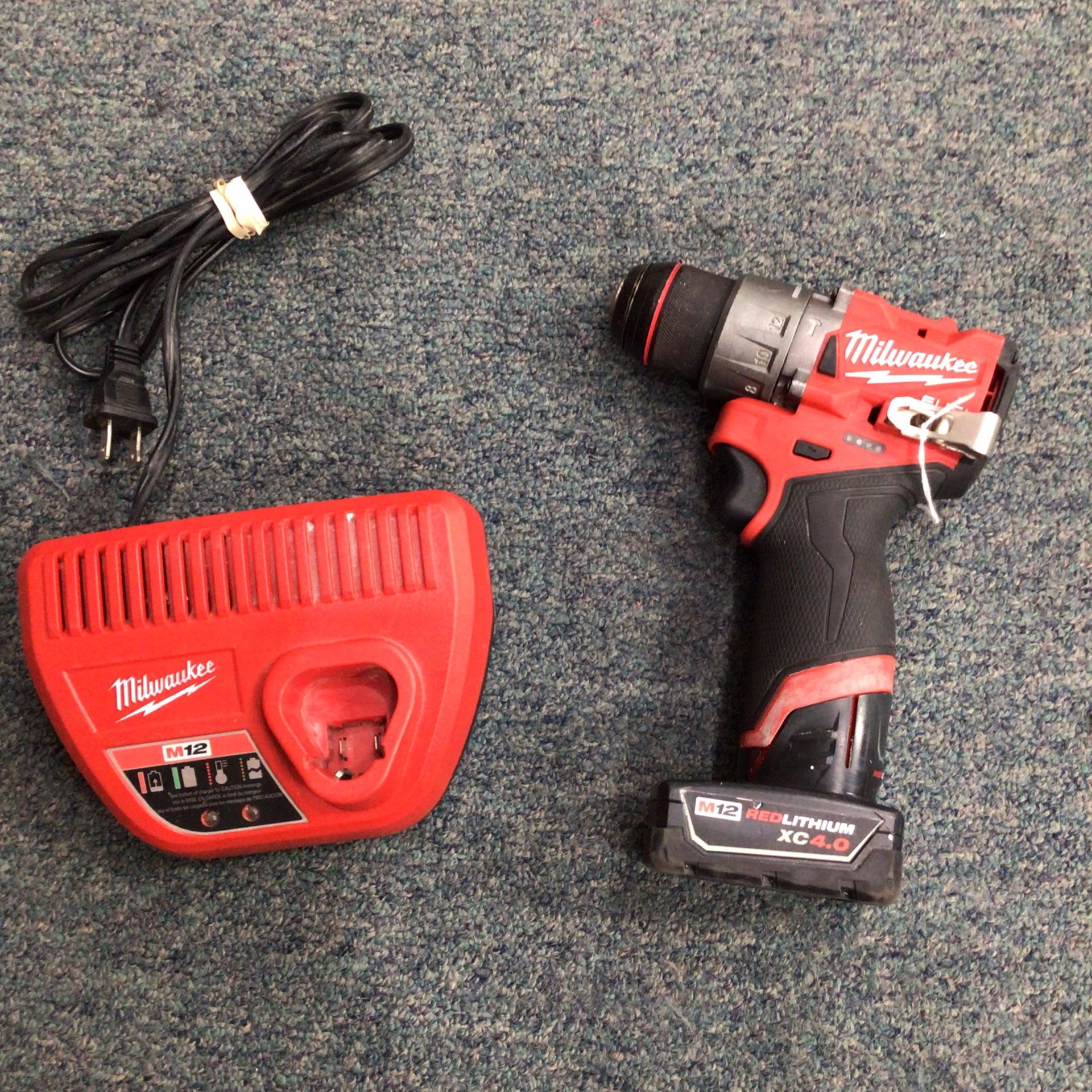 Milwaukee M12 Brushless Fuel Hammer Drill With 4.0 Battery & Charger 💵 💳 💵 Cash and Card Accepted