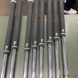 Golf Clubs - Irons 