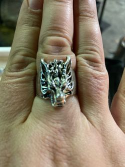 Wolf stainless steel ring Sz 10