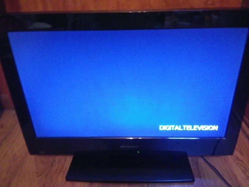 Emerson 26" Tv With Dvd Player ( No Remote)