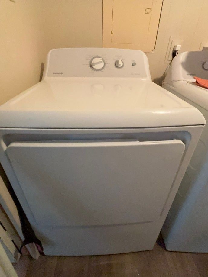 Washer And Dryer In Excellent Condition