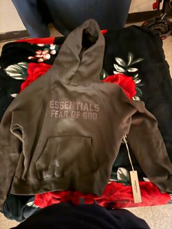 Essential off black