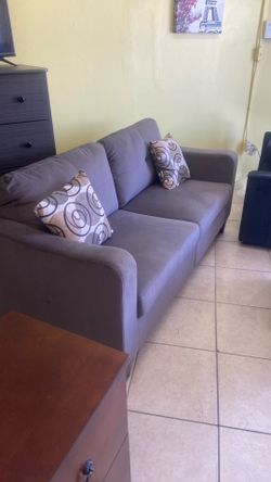 Sofá Nuevo delivery disponible