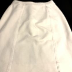 White House Black Market Size 2 White Pencil Skirt 