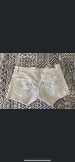 Levi shorts