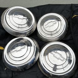 Chevy Hubcaps