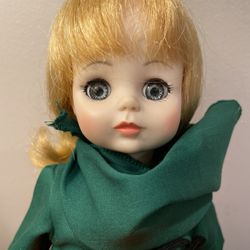 VINTAGE 13" MADAME ALEXANDER POOR CINDERELLA DOLL 1965 WITH DOLL STAND. Condition is pre owned and shows some light signs of wear from age but overall