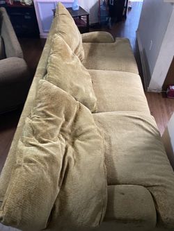 Long big sofa $25 as is