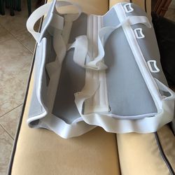 Knee Immobilizer