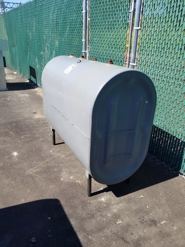 275 Gallon Oil Tank Perfect Condition For Sale In New Haven CT OfferUp 275-gallon-oil-tank-perfect-condition-for-sale-in-new-haven-ct-offerup