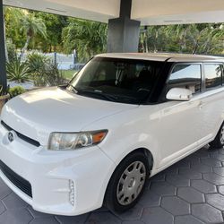 Toyota Sion XB