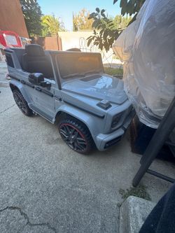 AMG Kid Car