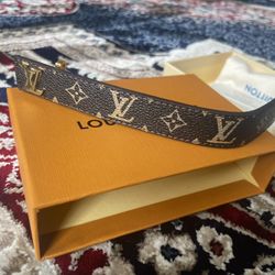 LV bracelet 