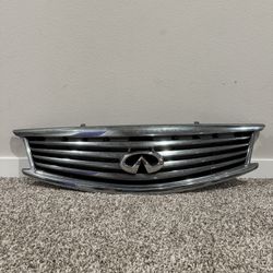 Infiniti G37 Sedan Grill