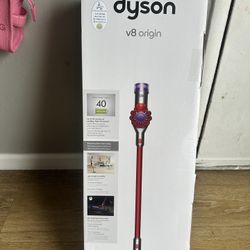 Dyson V8 Origin Brand New 