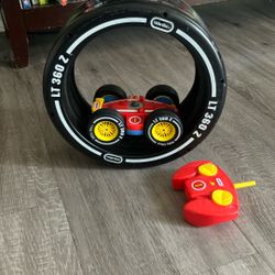 Little Tikes Wheel Remote Car