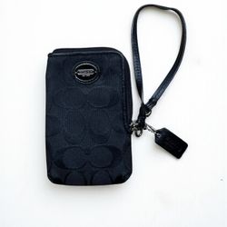 coach y2k camera case/ wristlet 