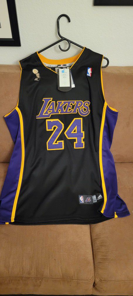 NBA Los Angeles Lakers Kobe Bryant #24 Trophy Patch Finals Jersey Size 50 NEW 💯