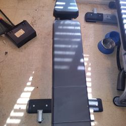 Weight Bench 