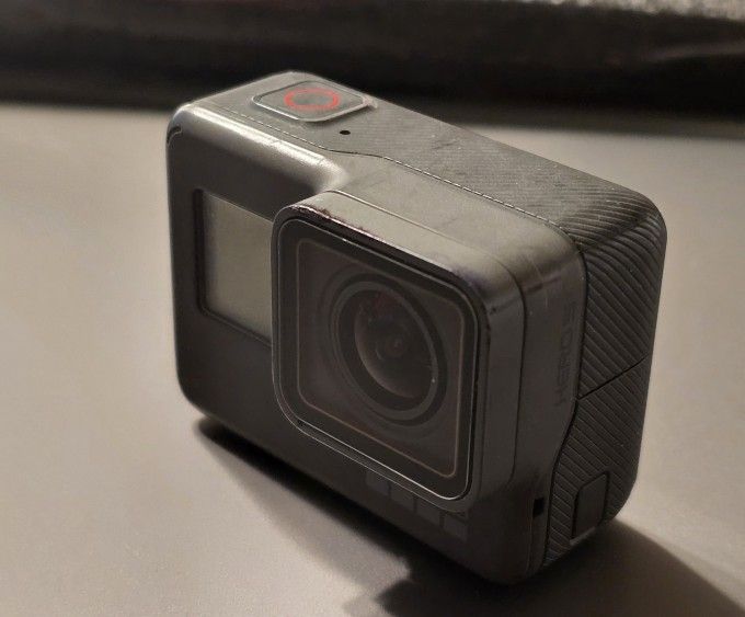 GoPro Hero 5 With Accessories