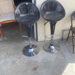 Bar Chairs Or Salon Chairs